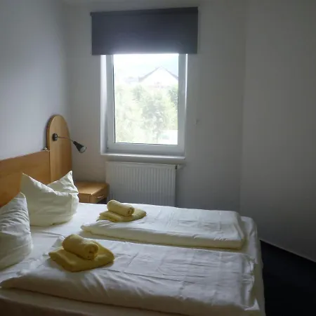 Lägenhet Modernes Mit Zentralheizung In