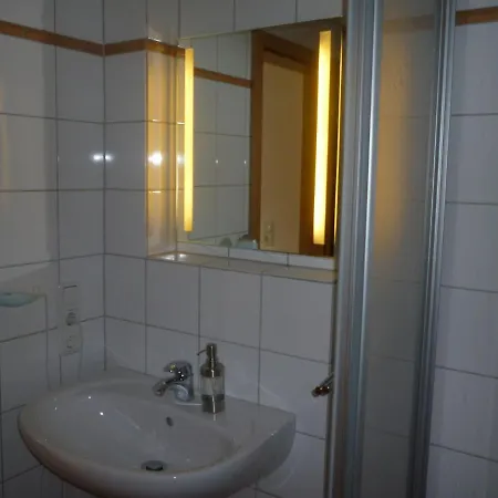 Modernes Mit Zentralheizung In Apartament Willingen (Upland)