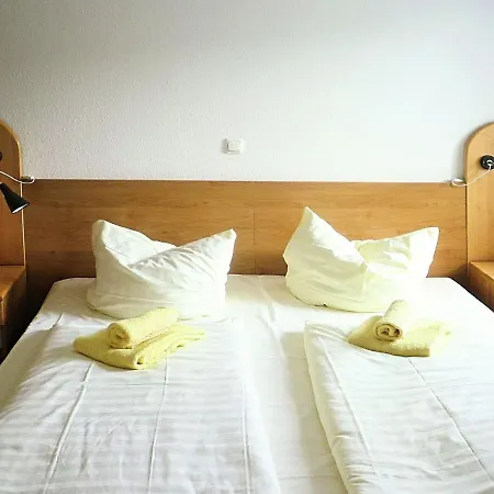 Modernes Mit Zentralheizung In Willingen (Upland)